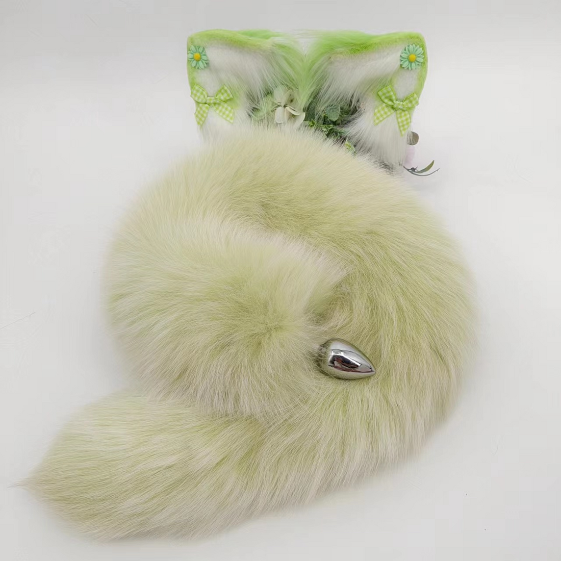 69cm Limegroene Anal Plug Tail Vossenoren Cosplayset