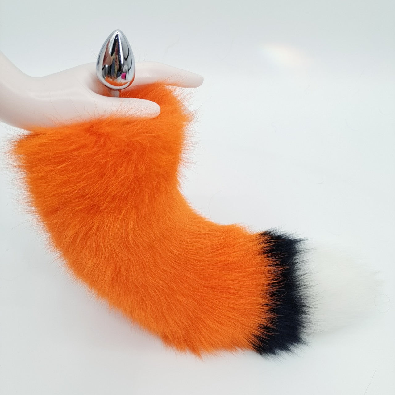 Oranje Buttplug Met Staart Van Echt Vossenbont