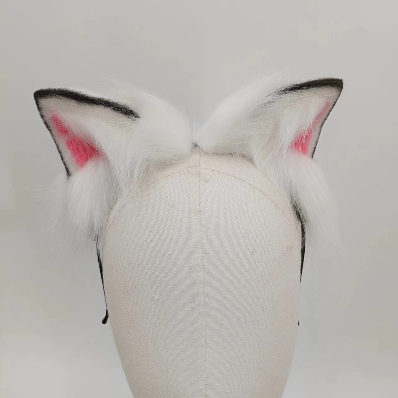 Pink Fox Tail Plug Van Echt Bont