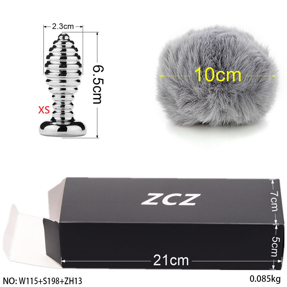 Grijze Rabbit Tail Plug Drie Geribbelde Metaalstijlen