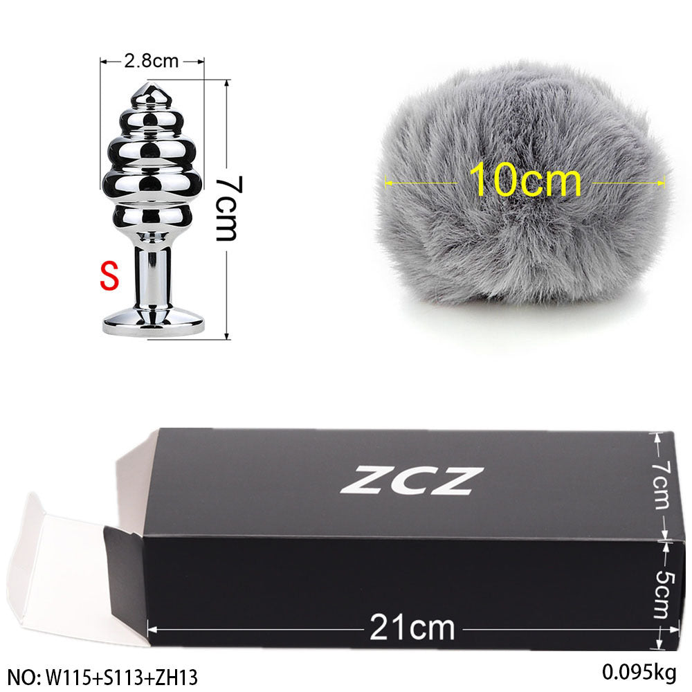 Grijze Rabbit Tail Plug Drie Geribbelde Metaalstijlen